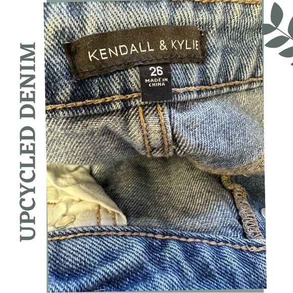 Upcycled High Rise Straight Leg Jeans Patchwork Ribbon Tropical Blue Size 26 - Picture 9 of 9